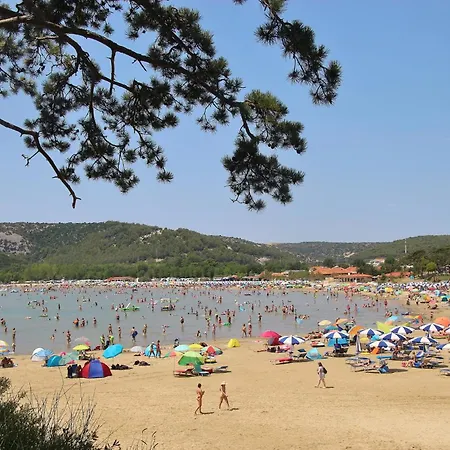 - Insel Rab 16463 سوبيتارسكا دراغا