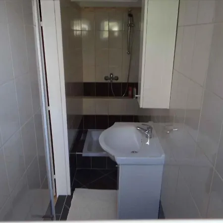 - Insel Rab 16463 Supetarska Draga