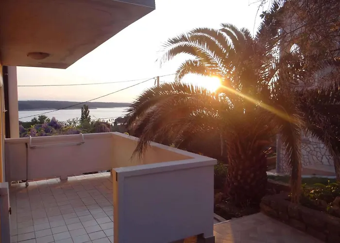 - Insel Rab 16463 Apartament *